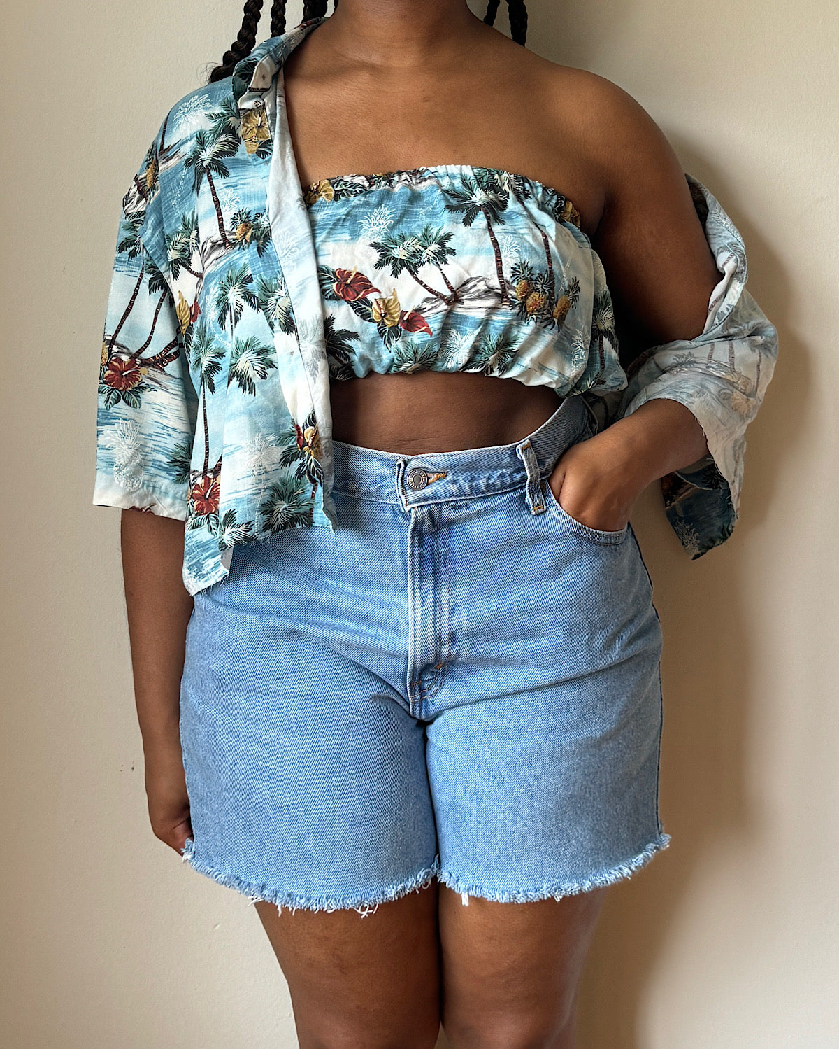 Rewoek Blue Vacation Button Down Crop Set (L/XL)