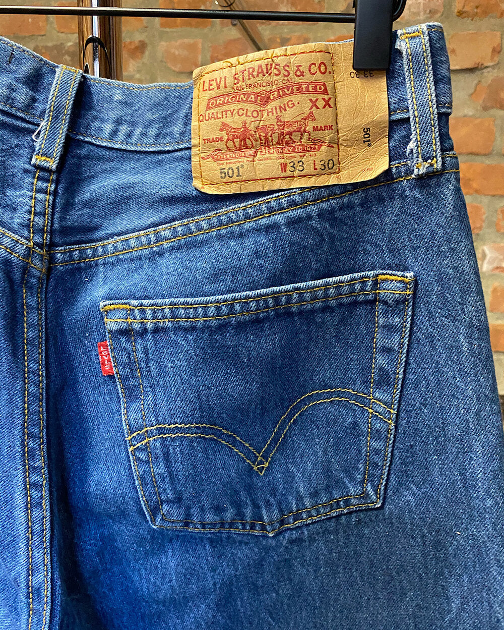 Levis 501 bleached sales jeans