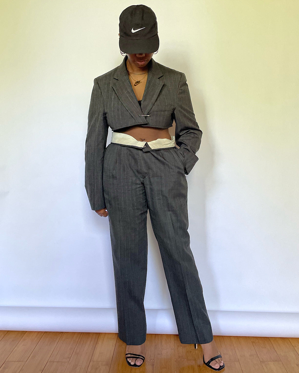Vintage Gray Crop Blazer Suit (L/XL)